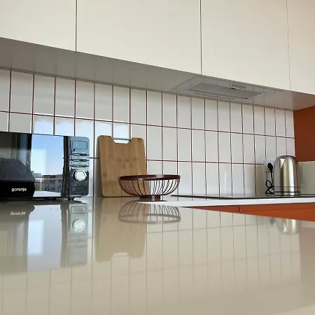 Ostoya Mare Uno Apartmán *