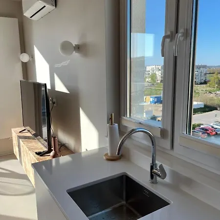 Apartament Ostoya Mare