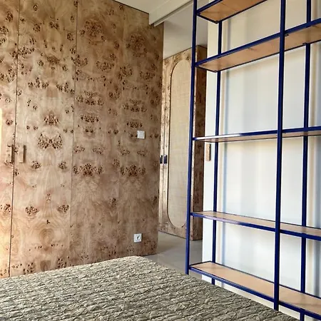 Apartament Ostoya Mare Rumia
